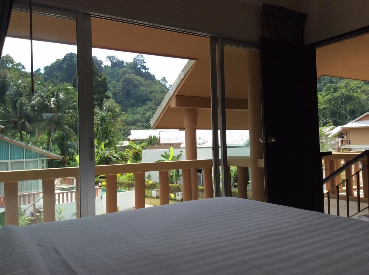 Sakoo Valley Naithon Beach Bagian luar foto